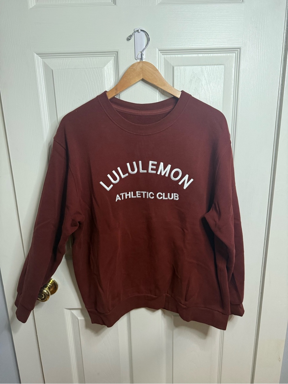 lululemon athletica Crewneck Sweatshirt in Burgundy with White Logo